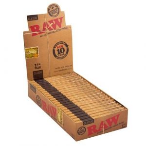 RAW Classic 1 1/4 Rolling Papers x 24